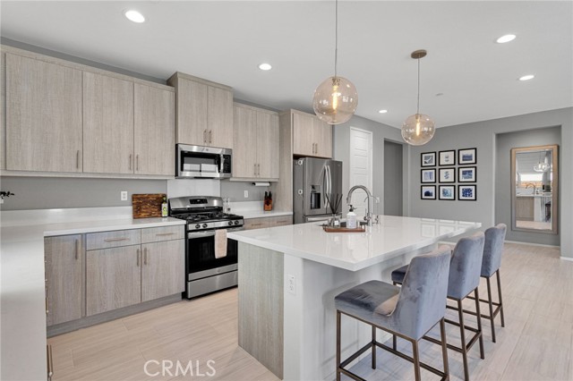 Detail Gallery Image 10 of 38 For 11576 Gayneswood St, Victorville,  CA 92392 - 3 Beds | 2 Baths