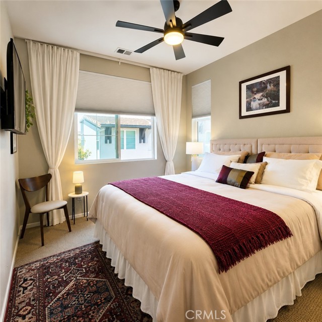 Front Image Thumbnail for CRIG25239044