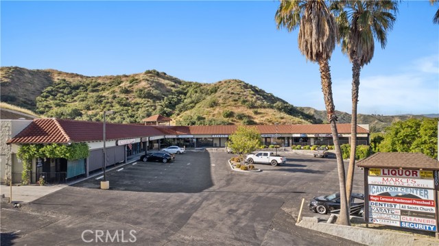 28200 Bouquet Canyon Rd, Saugus (santa Clarita), California 91350, ,Commercial Lease,For Rent,28200 Bouquet Canyon Rd,CRSR25009283