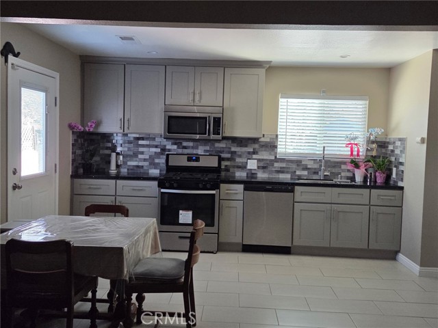 Front Image Thumbnail for CRSR26038767