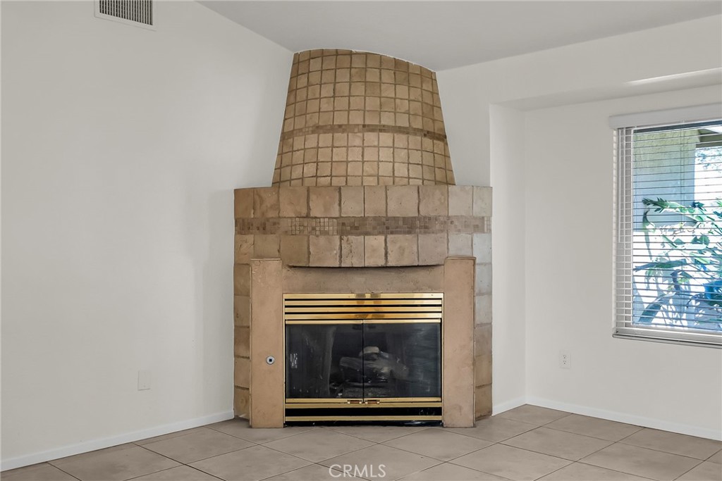 MLS #IV25241819 image #10