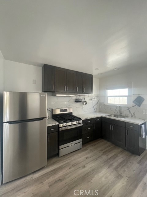 Detail Gallery Image 11 of 15 For 2127 Glendale Bld, Silver Lake Los Angeles,  CA 90039 - 0 Beds | 1 Baths