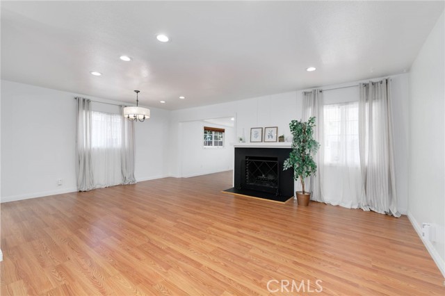 14718 Terryknoll Drive, Whittier CA: https://media.crmls.org/medias/765d1ee3-ce92-46d6-b34a-c573cf1a8eba.jpg
