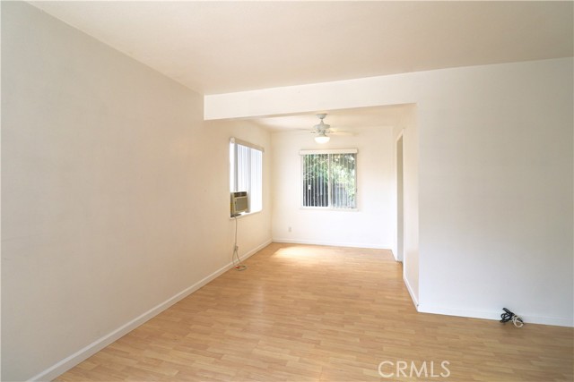 Detail Gallery Image 10 of 36 For 10645 Wolfe Ave, Riverside,  CA 92505 - 3 Beds | 1 Baths