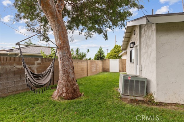 Detail Gallery Image 24 of 31 For 2821 N Gaff St, Orange,  CA 92865 - 3 Beds | 2 Baths