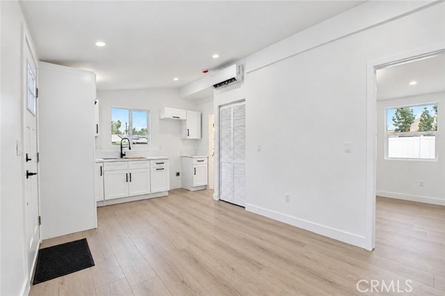 11158 Orion Ave photo 58