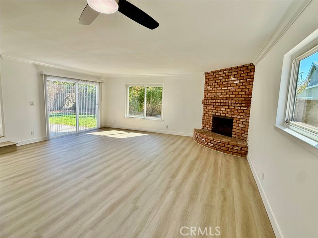 Detail Gallery Image 13 of 44 For 17172 Apel, Huntington Beach,  CA 92649 - 4 Beds | 3 Baths