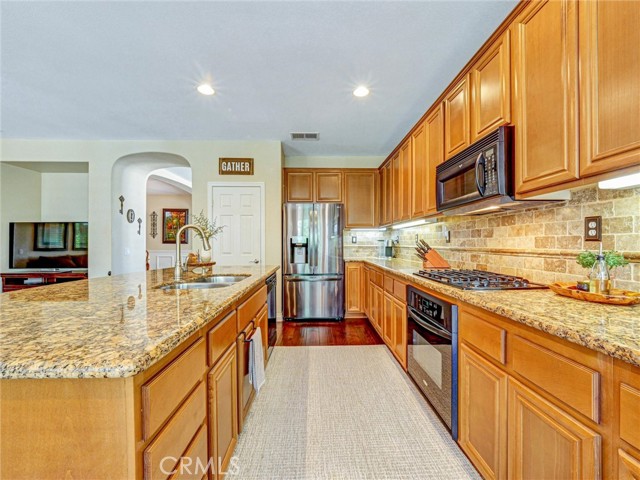 Detail Gallery Image 22 of 51 For 7904 Port Arthur, Corona,  CA 92880 - 4 Beds | 3 Baths