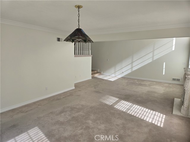 Detail Gallery Image 18 of 45 For 5704 Miguel Way, Long Beach,  CA 90814 - 5 Beds | 3 Baths