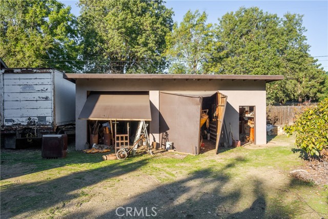 Detail Gallery Image 9 of 20 For 6012 Richfield Rd, Yorba Linda,  CA 92886 - 2 Beds | 2 Baths