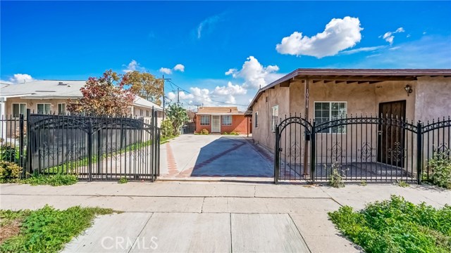 10614 S Hoover St, Los Angeles, CA 90044