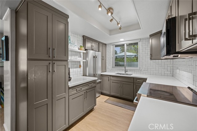 705 Avenida Sevilla, Laguna Woods CA: https://media.crmls.org/medias/7660be53-779a-4d4d-bc68-d88f6a3e5fd4.jpg