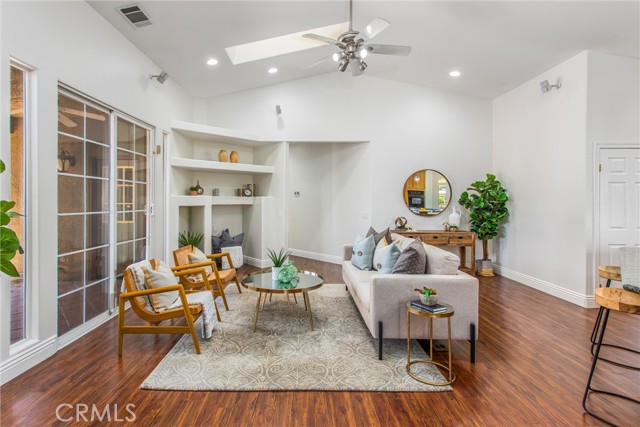Detail Gallery Image 19 of 56 For 34879 Olive Tree Ln, Yucaipa,  CA 92399 - 3 Beds | 2/1 Baths
