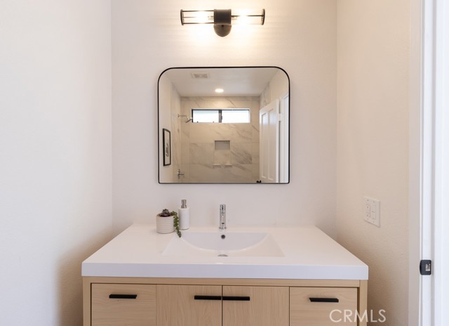 Detail Gallery Image 32 of 42 For 1463 N View Dr, Westlake Village,  CA 91362 - 2 Beds | 2/1 Baths