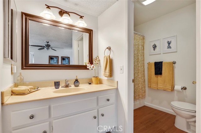 26058 Serrano Court, Lake Forest CA: https://media.crmls.org/medias/76618fd0-d6c9-41cc-b865-a9e5a78e5b0d.jpg