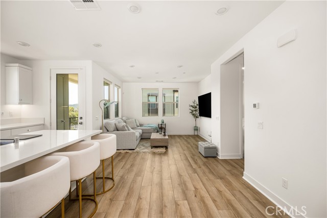 1501 lasso, Rancho Mission Viejo CA: https://media.crmls.org/medias/766199c4-dde8-4176-924d-15615e90c3cb.jpg
