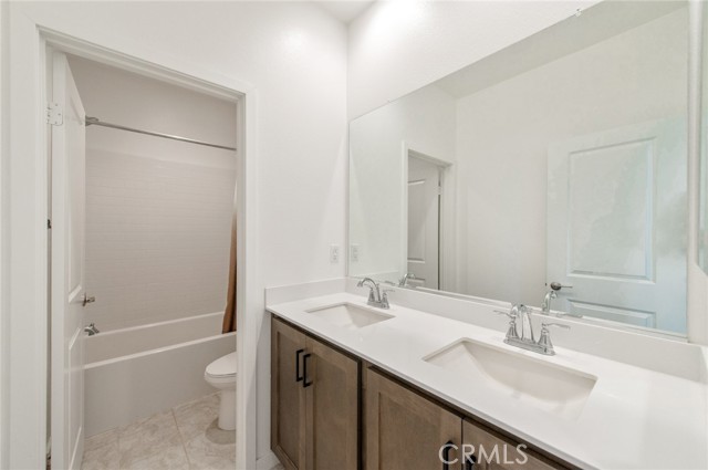 Detail Gallery Image 22 of 29 For 3873 Cranbrook Paseo, Ontario,  CA 91761 - 4 Beds | 3 Baths