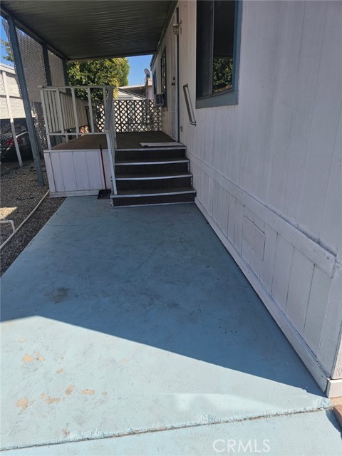 SIDE ENTRY