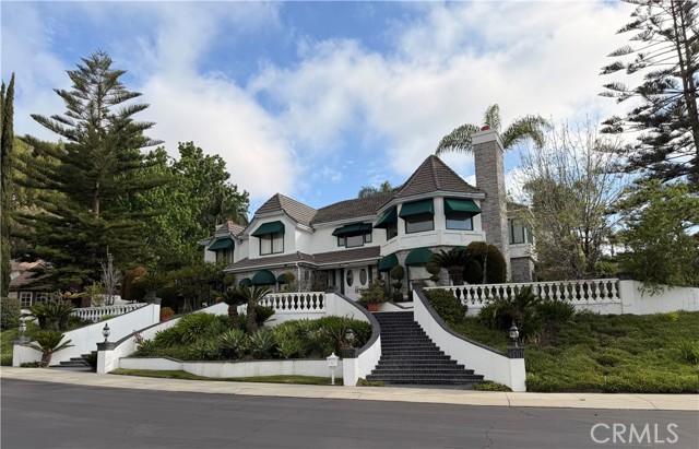 Detail Gallery Image 2 of 36 For 2759 N Chauncey, Orange,  CA 92867 - 6 Beds | 5 Baths