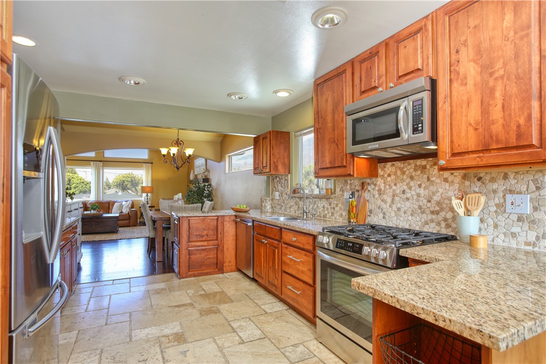 Detail Gallery Image 38 of 45 For 247 Santa Fe Ave, Pismo Beach,  CA 93449 - 3 Beds | 2/1 Baths