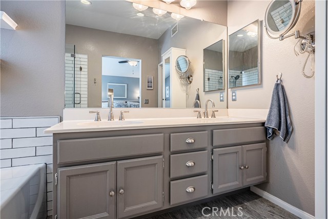 Detail Gallery Image 35 of 59 For 29385 N Lake Dr, Lake Elsinore,  CA 92530 - 3 Beds | 2/1 Baths