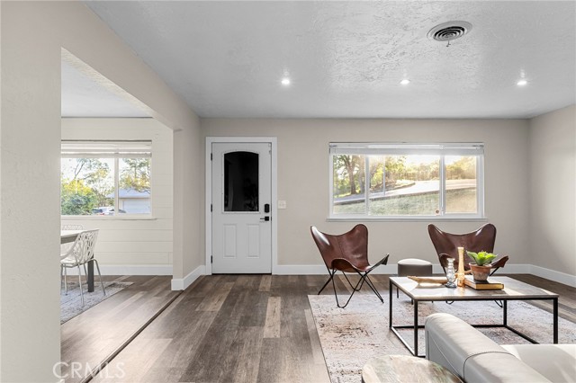 Detail Gallery Image 7 of 46 For 22 Coventry Dr, Oroville,  CA 95966 - 3 Beds | 2 Baths