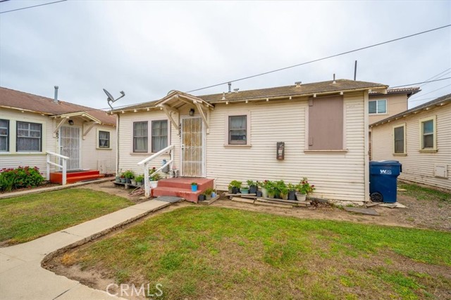 4589 12th Street, Guadalupe CA: https://media.crmls.org/medias/766523fa-6851-475c-b59a-4b8998a01a1a.jpg