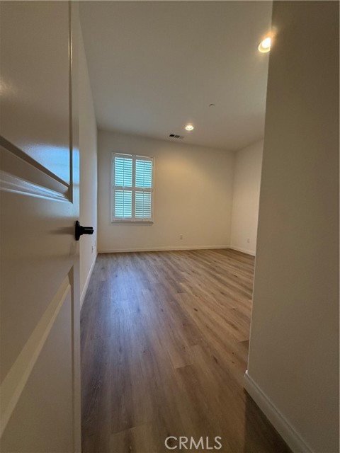 651 E Valencia Street, Anaheim CA: https://media.crmls.org/medias/7665e564-4034-407e-aa41-0d7323893418.jpg