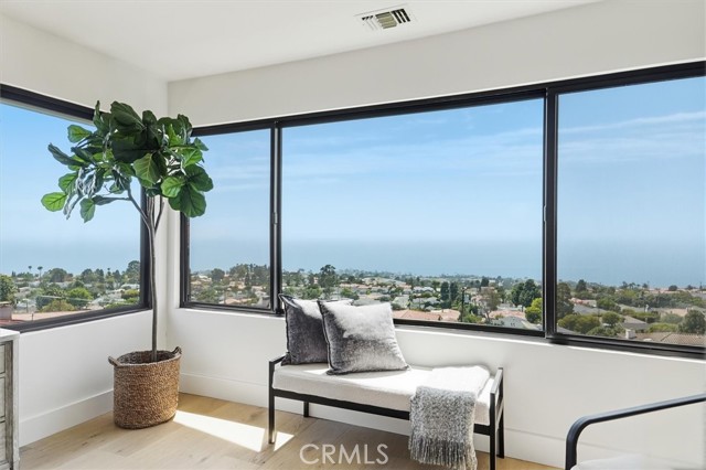 6762 Birchman Drive, Rancho Palos Verdes, California 90275, 5 Bedrooms Bedrooms, 0 ,3 BathroomsBathrooms,Residential,For Sale,Birchman Drive,0,SB26107430