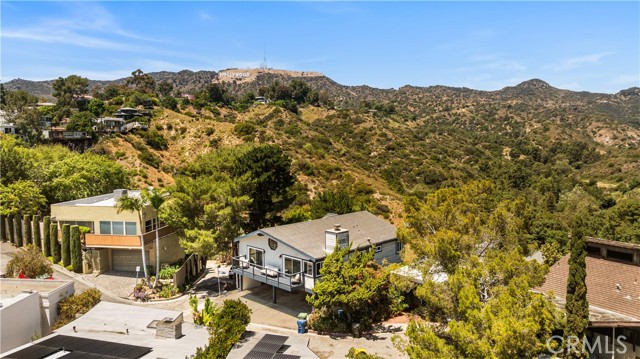 2838 Lambert Drive, Los Angeles CA: https://media.crmls.org/medias/7666be51-b6fe-4446-8e37-729410b0eb89.jpg