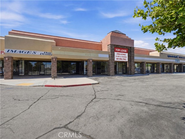  Commercial for Sale in Palmdale, California