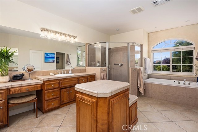 Detail Gallery Image 24 of 43 For 1990 Calle Los Charros, Templeton,  CA 93465 - 4 Beds | 3/1 Baths