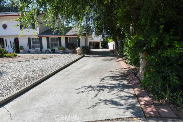 5295 Bronson Way, Riverside CA: https://media.crmls.org/medias/7669460f-b4cb-4d6e-a01a-ed020e96cf1a.jpg