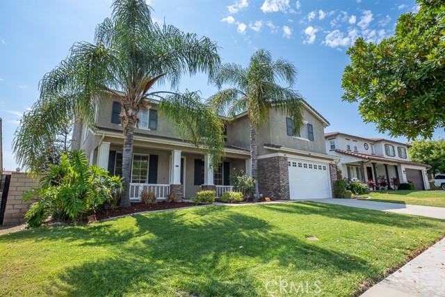 Detail Gallery Image 1 of 1 For 2915 Douglas Way, Corona,  CA 92882 - 5 Beds | 4 Baths