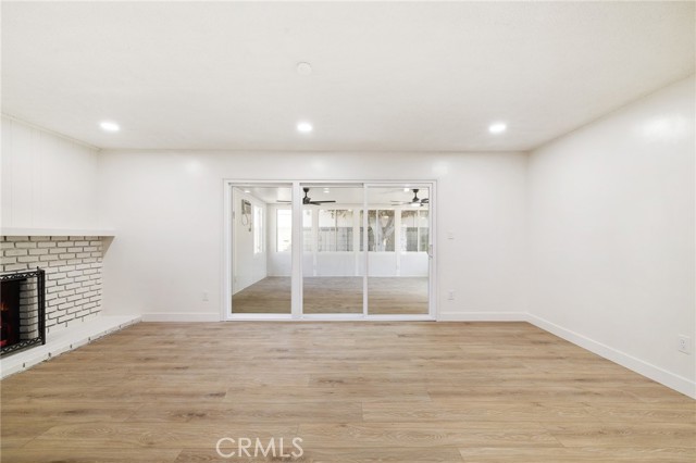 8065 E Ring Street, Long Beach CA: https://media.crmls.org/medias/7669a416-15d2-463f-9597-a244d345d537.jpg