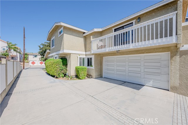 2604 Ruhland Ave, Redondo Beach, California 90278, 3 Bedrooms Bedrooms, ,2 BathroomsBathrooms,Residential,Sold,Ruhland Ave,SB22172600