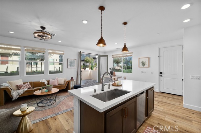 Detail Gallery Image 16 of 37 For 39438 Corvina, Temecula,  CA 92591 - 4 Beds | 2/1 Baths