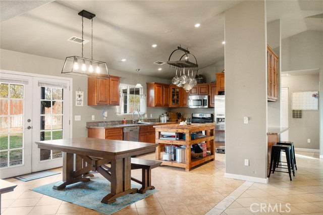 Detail Gallery Image 16 of 35 For 5085 Olive Rd, Corning,  CA 96021 - 3 Beds | 2 Baths