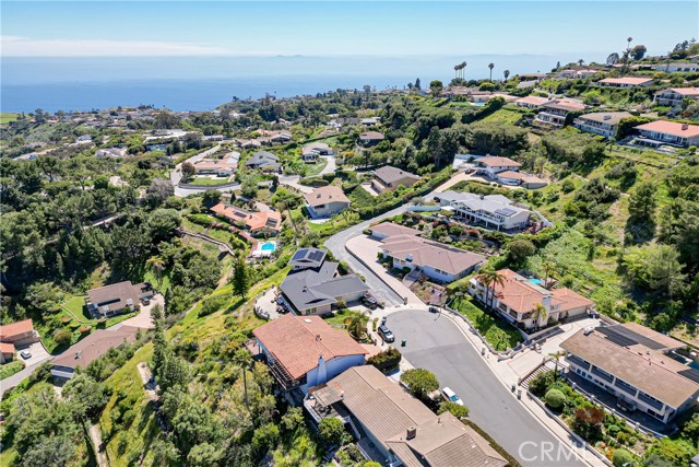 30061 Grandpoint Lane, Rancho Palos Verdes, California 90275, 4 Bedrooms Bedrooms, ,2 BathroomsBathrooms,Residential,For Sale,Grandpoint,SB24079736