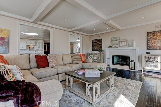 934 Duncan Avenue, Manhattan Beach, California 90266, 5 Bedrooms Bedrooms, ,4 BathroomsBathrooms,Residential,Sold,Duncan,SB17006848