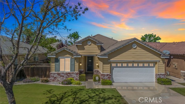 Detail Gallery Image 5 of 44 For 331 Hollyhill Dr, Bakersfield,  CA 93312 - 3 Beds | 2 Baths