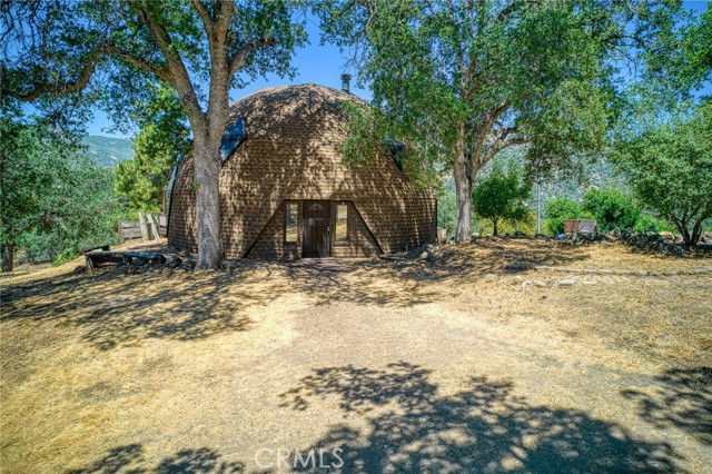28944 Tollhouse Road, Tollhouse CA: https://media.crmls.org/medias/766df6ab-bb8e-4a00-8723-106f7286d735.jpg
