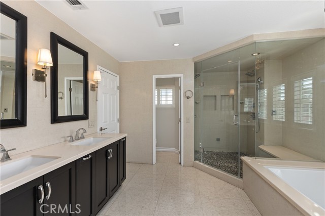 Detail Gallery Image 31 of 45 For 5 Yankee, Irvine,  CA 92620 - 4 Beds | 3/1 Baths