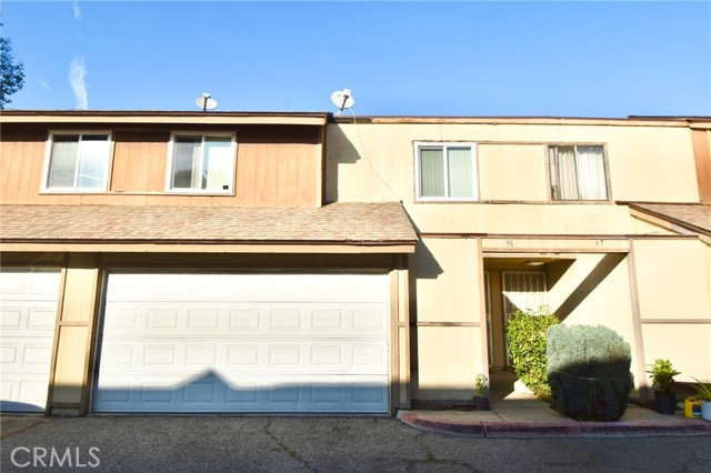 12828 Ramona Boulevard, Baldwin Park CA: https://media.crmls.org/medias/767057f6-ffe2-443c-a12d-a89663cb6e3b.jpg