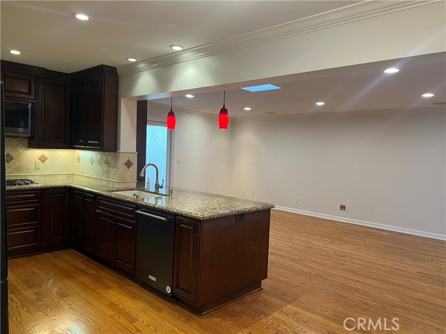 Detail Gallery Image 14 of 54 For Address Is Not Disclosed, Torrance,  CA 90505 - 4 Beds | 3 Baths