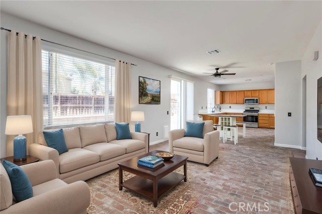 Detail Gallery Image 11 of 35 For 29413 Falcon Hill Dr, Menifee,  CA 92584 - 4 Beds | 2/1 Baths