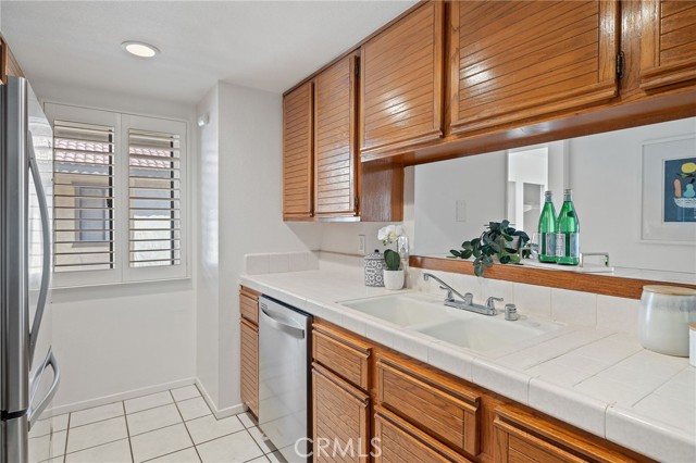 Detail Gallery Image 17 of 36 For 25224 Birch Grove Ln #3,  Lake Forest,  CA 92630 - 2 Beds | 2 Baths