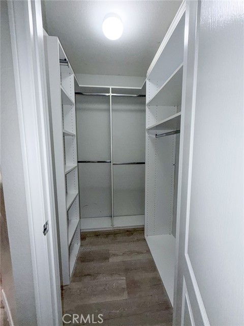 Detail Gallery Image 33 of 55 For 5018 Evanwood Ave, Oak Park,  CA 91377 - 4 Beds | 2/1 Baths