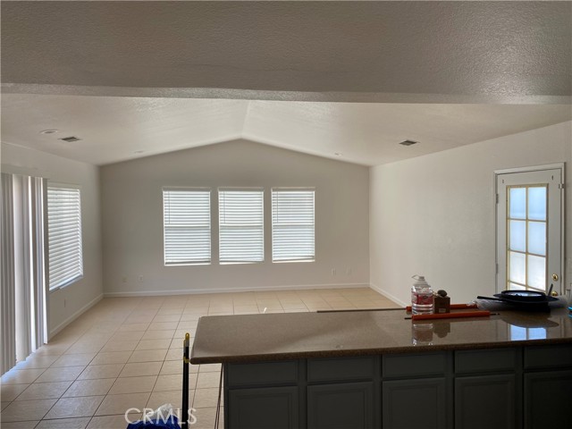 Detail Gallery Image 5 of 20 For 44889 Camino Alamosa, Temecula,  CA 92592 - 3 Beds | 2 Baths