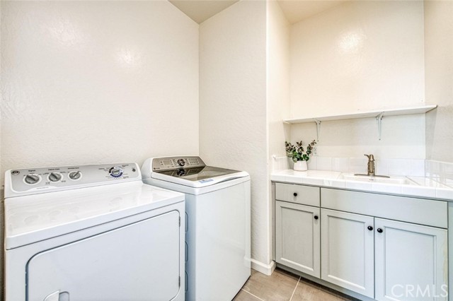 Detail Gallery Image 15 of 38 For 20128 Pescara Ln, Friant,  CA 93626 - 4 Beds | 3/1 Baths